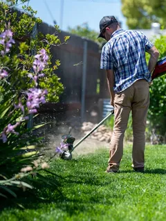 LANDSCAPERS